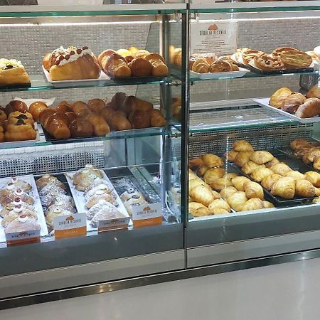 Metro Duomo B&B Неаполь Екстер'єр фото