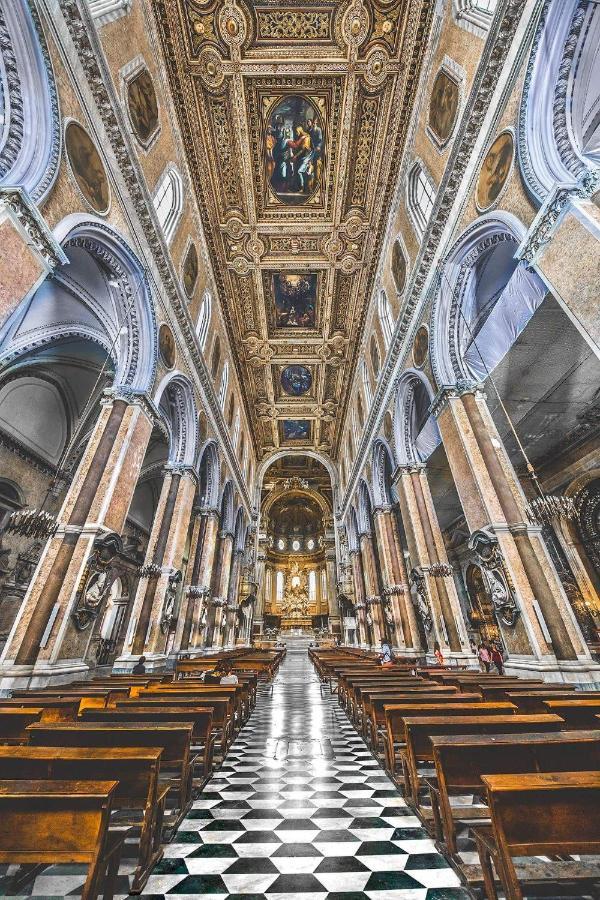Metro Duomo B&B Неаполь Екстер'єр фото